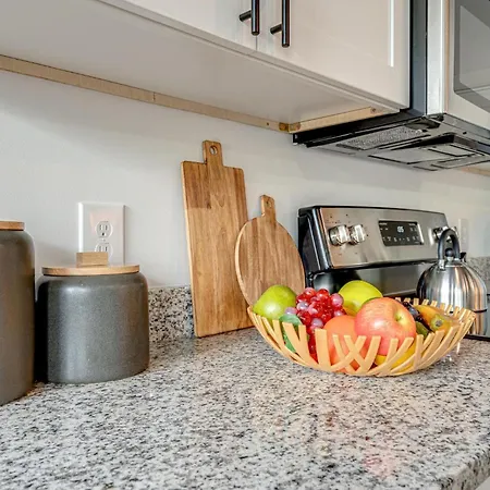 - 295 Park Blvd. #102 Holiday home *