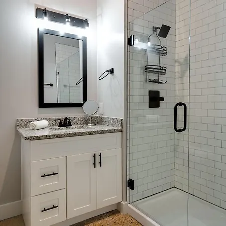 - 295 Park Blvd. #102 *