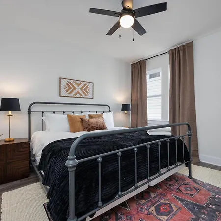 Southern & Style-2 Townhomes-7 Mins To Broadway * Nashville