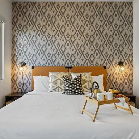 Trinity Skyline-rooftop Deck-7 Mins To Broadway * Nashville