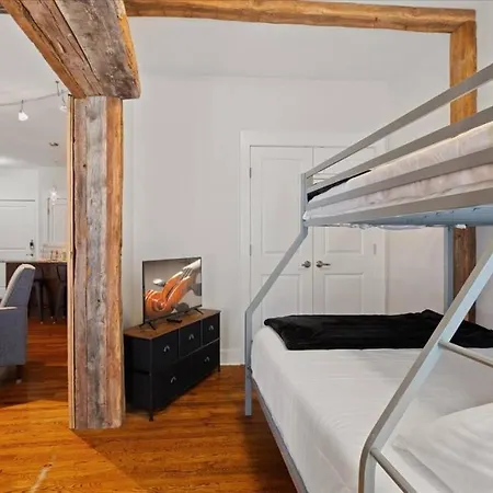Apartment Music Town - Gorgeous Germantown *