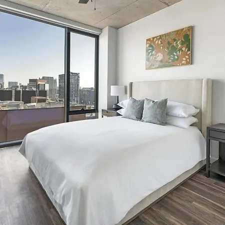 Apartment Landing - Modern With Amazing Amenities Nashville