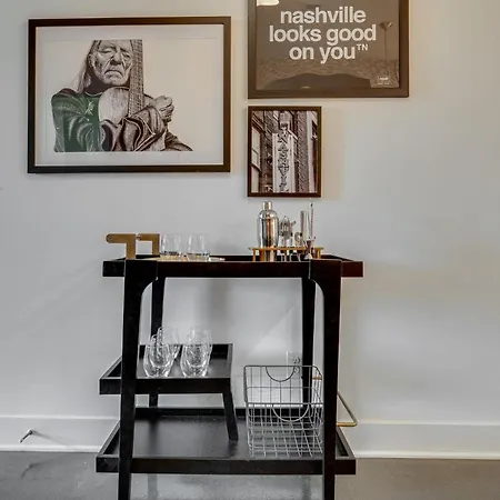 Lofts At 30th - Country Soul - Minutes To Broadway