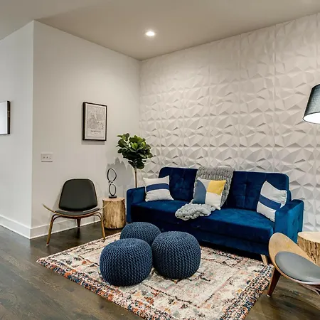 Lofts At 30th - Electric Geometric - 6 Mins To Broadway *