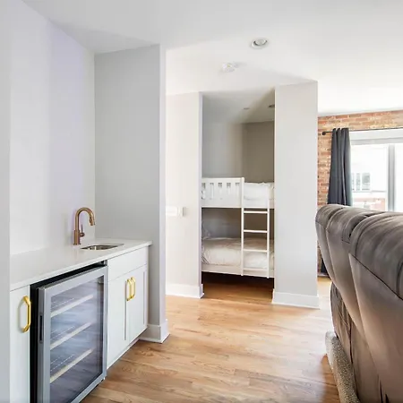 Holiday home Country Ensemble - Sleeps 24 - Elevator & Theater