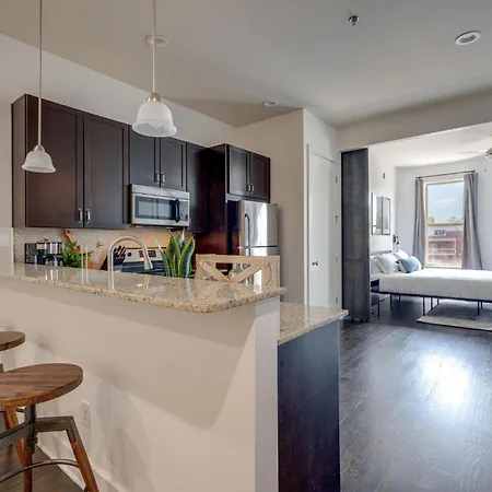 Lofts At 30th - Urban - Minutes To Broadway Holiday home