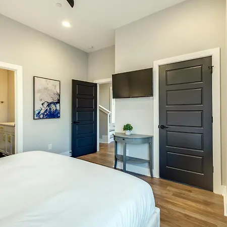 Midtown Luxe - 2 Premium Town Homes - Rooftop Hot Tub * Nashville