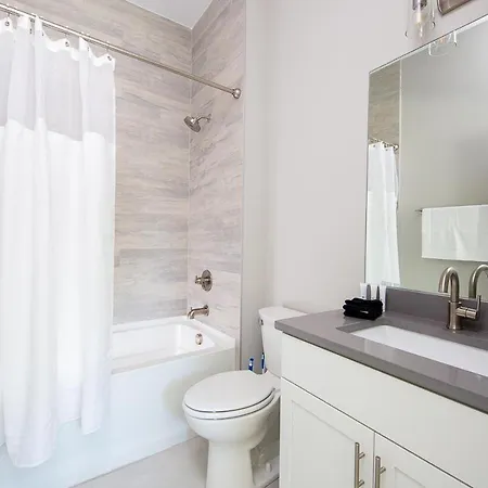 Musicians Muse - Mins To Broadway - Private Rooftop Holiday home