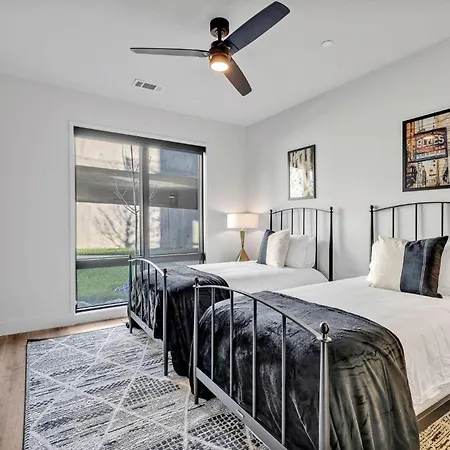 Southern Athens - Odyssey - Heart Of Midtown Holiday home