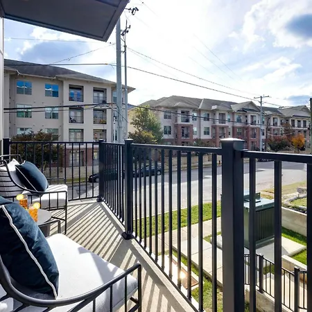 Tessera - 4 Side-by-side - Odyssey Holiday home Nashville