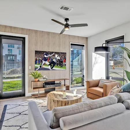 Tessera - 4 Side-by-side - Odyssey Holiday home Nashville