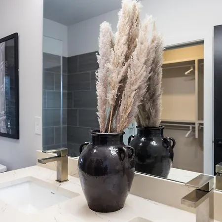 Panoramic Penthouse - Mins To Broadway - Full Gym Holiday home Nashville