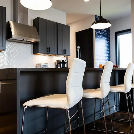 2 Premium Gulch Homes - Rooftop Hot Tub - Sleeps 24 * Nashville