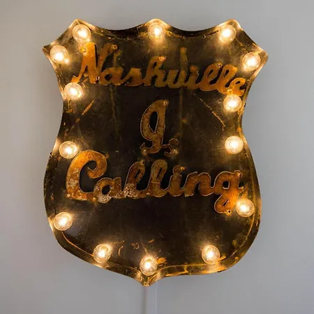 - 1206 Ireland St Unit A * Nashville