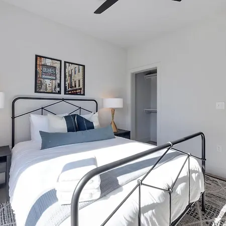 Holiday home Caerus-odyssey-heart Of Midtown Nashville