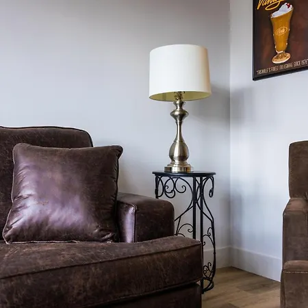 Holiday home Colossus-odyssey-2 Min Walk Vanderbilt Nashville