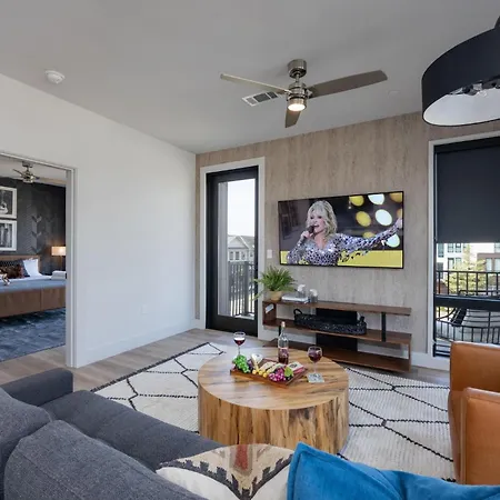 Hermaios - Odyssey - Heart Of Midtown Holiday home *