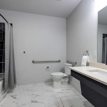 Holiday home Kairos Chateau-Odyssey-Mins To Vanderbilt Nashville