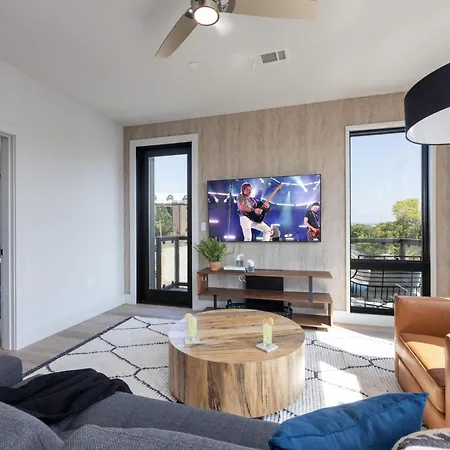 Prometheus - Odyssey - Heart Of Midtown Holiday home Nashville