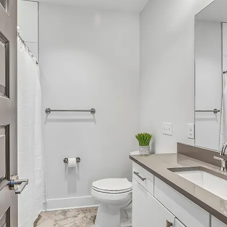 Holiday home Fire & Ice - Two Midtown Homes - Rooftop Hot Tubs