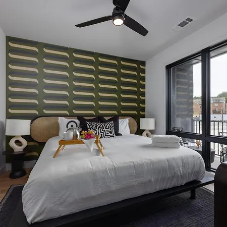 Athens Park - Odyssey - Heart Of Midtown *