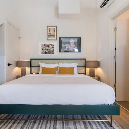 The Conway Ensemble Escape In Dt Nash 5 Bdrs Holiday home