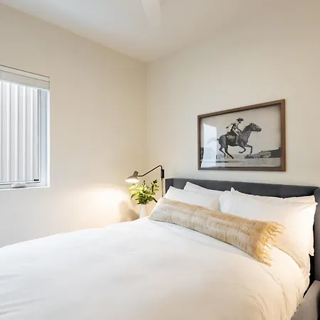 Outrider 109 By Avantstay Prime Location 5mins To Broadway *