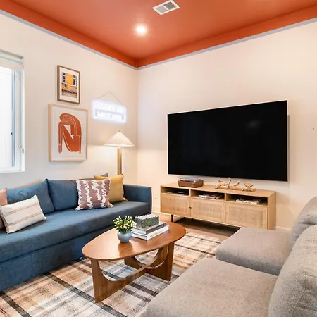 Conway C204 By Avantstay Balcony W City Views 5mins To Broadway Apartment