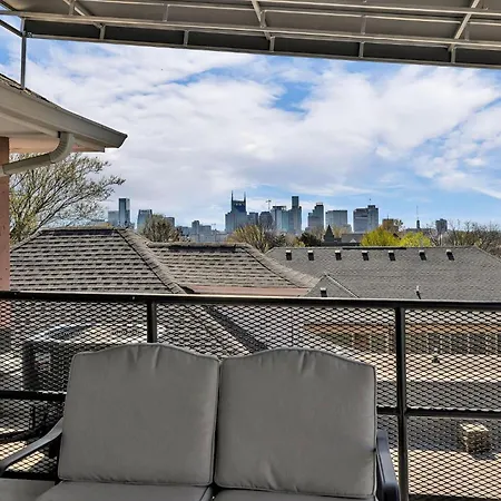 Lookout Nash - Rooftop W/ Skyline Views Holiday home Nashville