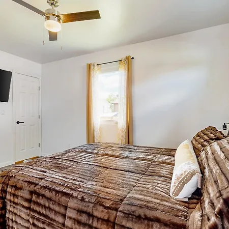 Holiday home Minutes From Music City *