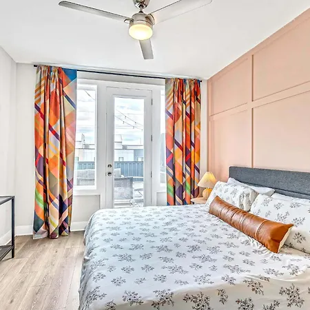 Holiday home Huge Roof Deck With City Views 9 Beds Nashville