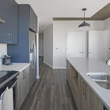 Landing Modern With Amazing Amenities Apartment Nashville