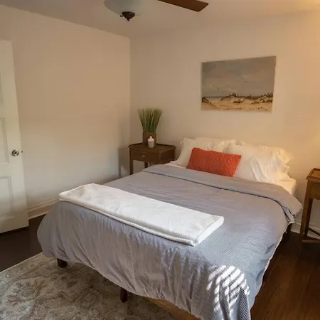 Lovely East - Cute And Cozy! Holiday home Nashville