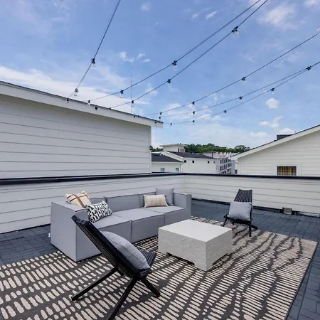 Holiday home - 5621 Lenox Ave Unit 1-5 - Combo *