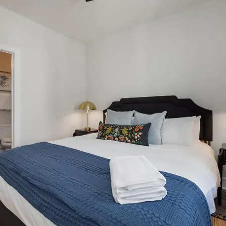 - 5621 Lenox Ave Unit 1-5 - Combo Holiday home Nashville