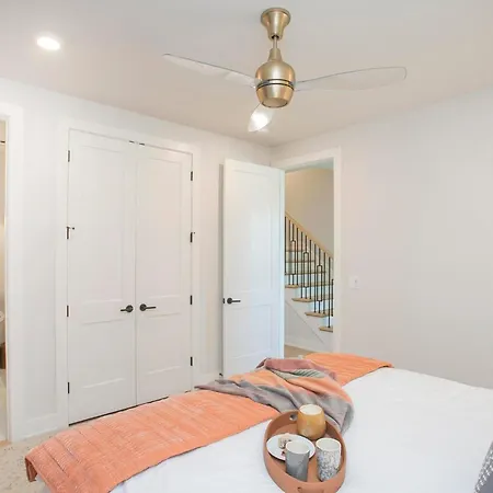 Luxury 3-story East Nash Sfh *