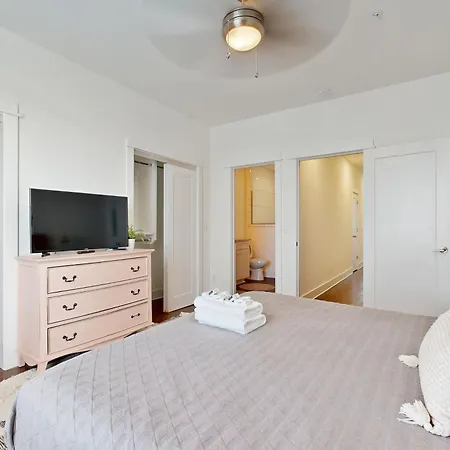 Catalyst Vanderbilt Adventure On Convent Unit 2 Holiday home Nashville