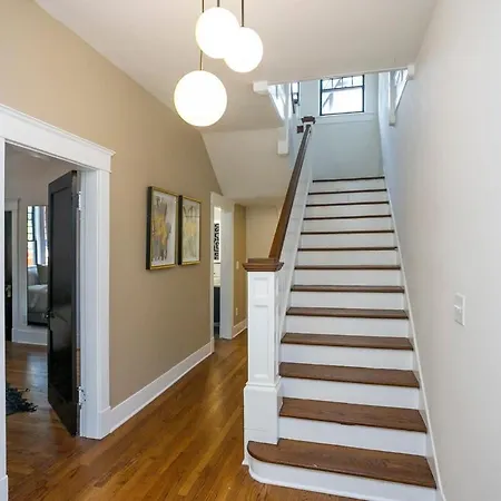 Upscale Location Stunning House Walk To Belmont Nashville