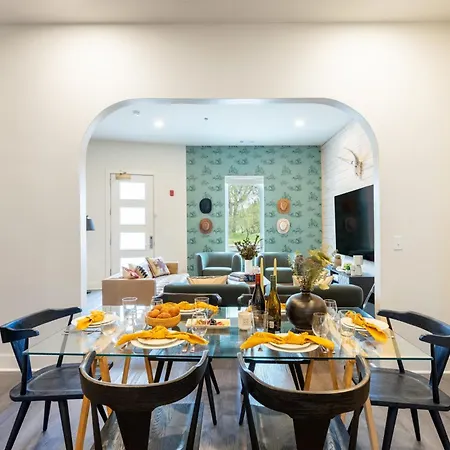 Outrider Buyout - 2 Units By Avantstay Sleeps 24 Holiday home *