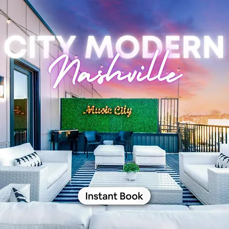 Huge Roof Deck With City Views 9 Beds Holiday home Nashville
