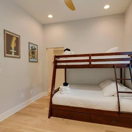 Spacious 5 Min To Broadway, Sleeps 12! Nashville