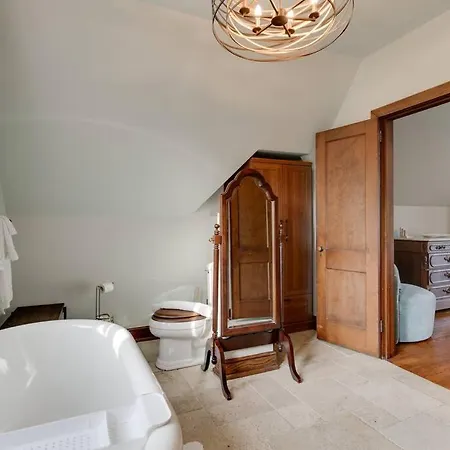 Ivy Hall - Great Location! Holiday home *