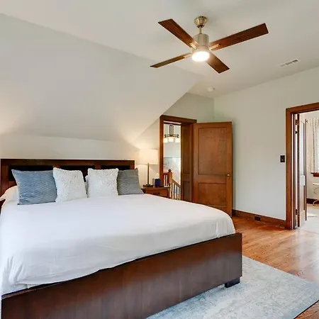 Ivy Hall - Great Location! * Nashville