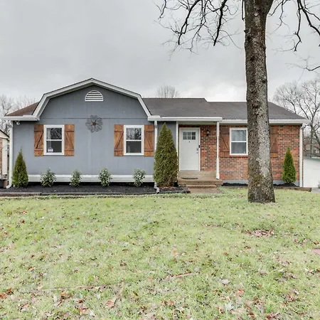 Holiday home Spacious Getaway About 14 Mi To Music Row! *