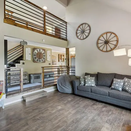 Huge Family Wildlife Retreat Close To The * Nashville