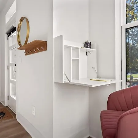 Walkable East With Rooftop Holiday home Nashville