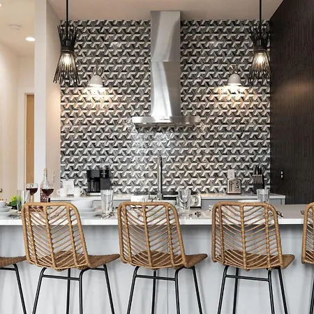Modern Monroe - Private Rooftop - Minutes To Broadway * Nashville