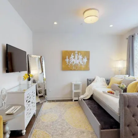 Holiday home Luxury In Music Row The Gulch Is Minutes Away *