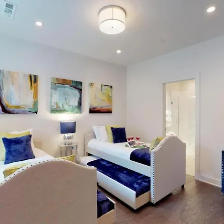 Luxury In Music Row The Gulch Is Minutes Away *
