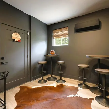 Perfect Pregame Rooftop Close To Broadway Holiday home Nashville